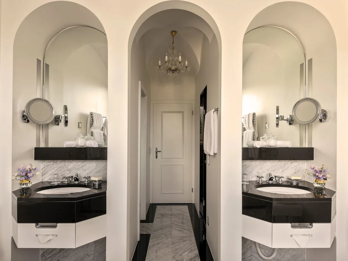 badrutts palace suites hitchcock bathroom