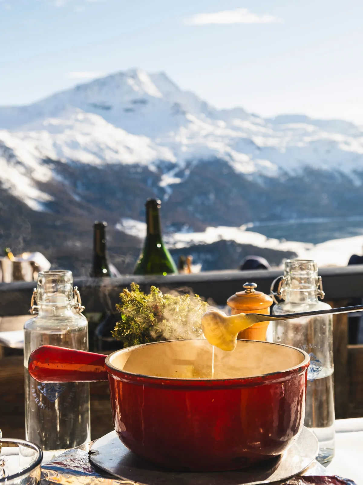 Paradiso Mountain Club & Restaurant